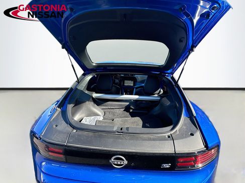 Used 2025 Nissan Z Performance w/ Floor Mat Package image 30