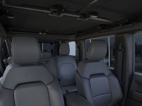 New 2025 Ford Bronco Outer Banks image 12