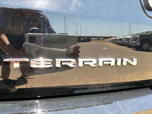 Used 2024 GMC Terrain AT4 w/ Infotainment Package II AWD/4WD image 33