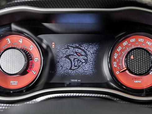 Used 2019 Dodge Challenger SRT Hellcat Redeye RWD image 24