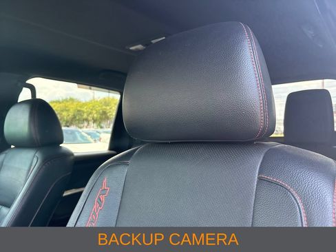 Used 2022 Nissan Titan PRO-4X w/ Pro-4x Convenience Package AWD/4WD image 6