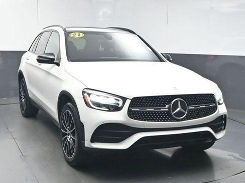 Used 2021 Mercedes-Benz GLC 300 w/ AMG Line image 3