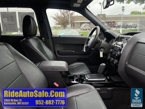 Used 2011 Ford Escape Limited w/ 302A Rapid Spec Order Code AWD/4WD image 14