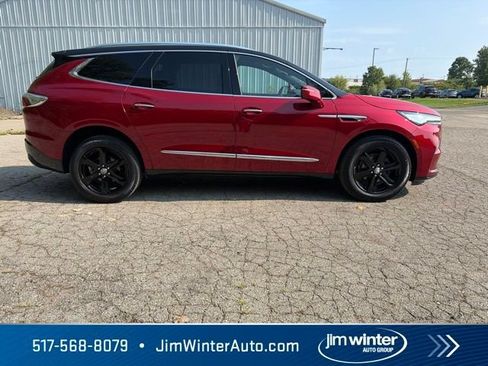 Certified 2023 Buick Enclave Essence w/ Experience Buick Package AWD/4WD image 8