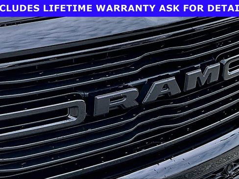 Used 2024 RAM 1500 Laramie AWD/4WD image 26