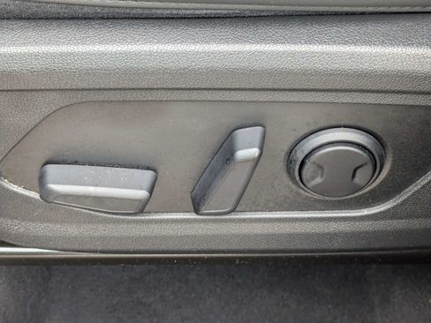 Certified 2023 Kia Sorento SX AWD/4WD image 24