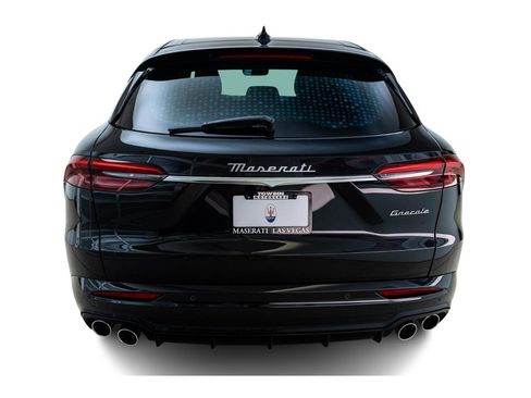 New 2024 Maserati Grecale GT image 4
