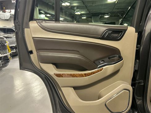 Used 2016 Chevrolet Tahoe LTZ image 21