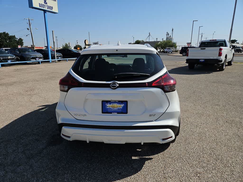 Used 2024 Nissan Kicks SV FWD image 7