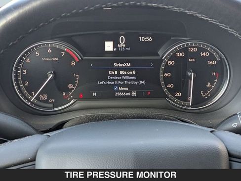 Used 2024 Cadillac XT6 Premium Luxury image 26