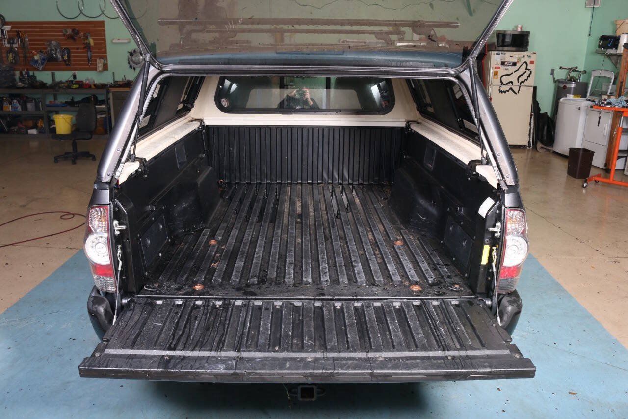 Used 2011 Toyota Tacoma 2WD Regular Cab image 27