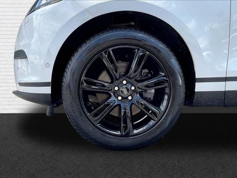 Used 2021 Land Rover Range Rover Velar S AWD/4WD image 30