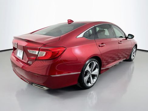 Used 2018 Honda Accord Touring image 5