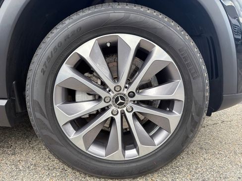 Used 2022 Mercedes-Benz GLE 350 4MATIC w/ Premium Package image 8