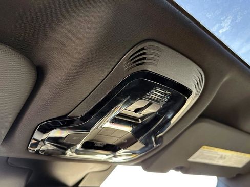 Used 2022 Alfa Romeo Stelvio Ti image 34