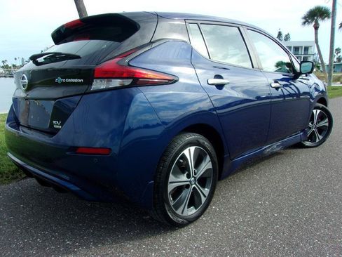 Used 2021 Nissan Leaf SV Plus w/ SV Plus Technology Package FWD image 3