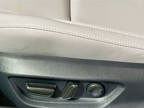 New 2026 Toyota Camry SE image 17