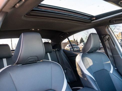 Used 2025 Toyota Camry SE w/ Convenience Package image 13