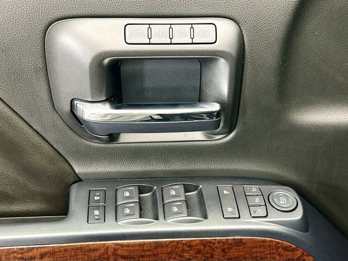 Used 2017 GMC Sierra 1500 SLT image 22