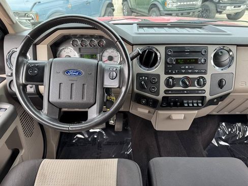 Used 2008 Ford F350 4x4 Crew Cab DRW Super Duty image 4