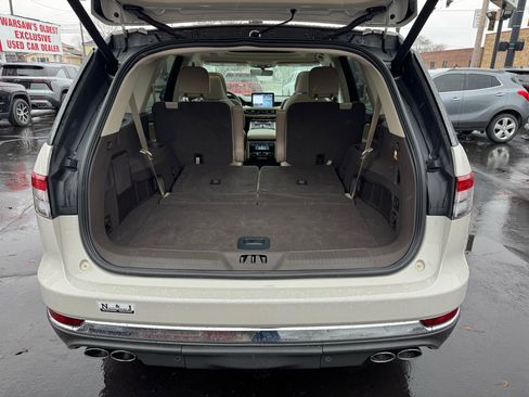 Used 2024 Lincoln Aviator Reserve w/ Equipment Group 201A image 35