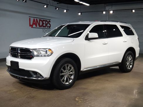 Used 2017 Dodge Durango SXT w/ Quick Order Package 23B AWD/4WD image 3