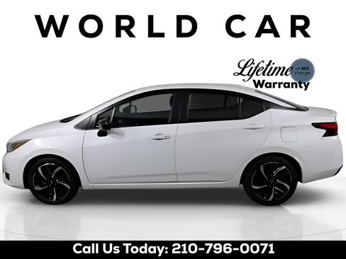 Used 2023 Nissan Versa SR w/ Trunk Package FWD image 6