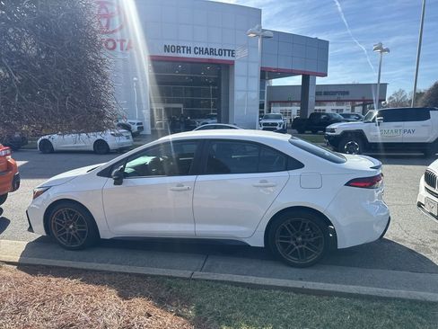 Used 2024 Toyota Corolla Sedan w/ SE Convenience Package image 3