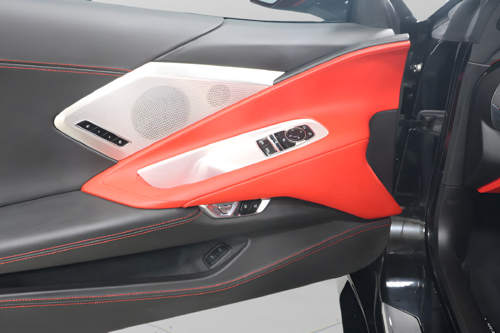 Used 2024 Chevrolet Corvette Stingray Premium Cpe w/ Z51 Performance Package RWD image 22