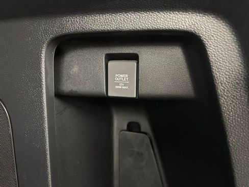 Used 2025 Honda Odyssey Elite image 47