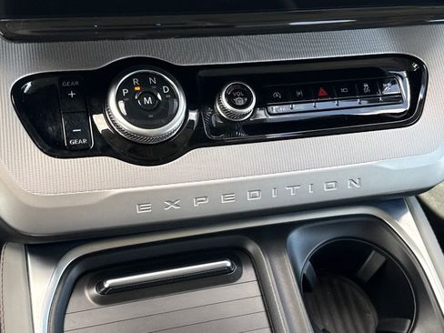 Certified 2025 Ford Expedition Max Active image 23