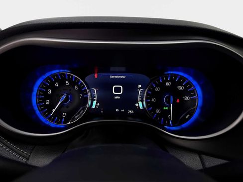 New 2027 Chrysler Pacifica Select FWD image 10