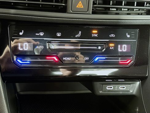New 2025 Volkswagen Jetta Sport image 15