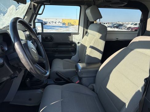 Used 2008 Jeep Wrangler Rubicon w/ PWR Convenience Group image 18