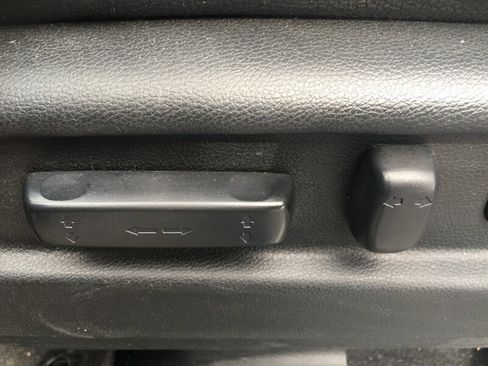 Used 2018 Honda Ridgeline RTL-T image 9