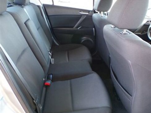 Used 2011 MAZDA MAZDA3 i Touring FWD image 19