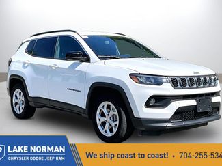 Used 2024 Jeep Compass Latitude AWD/4WD video 1