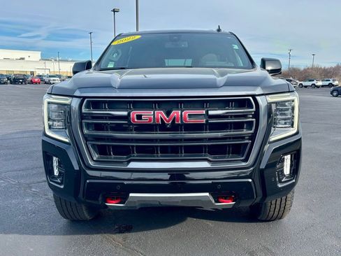 Used 2022 GMC Yukon AT4 w/ Technology Package image 10