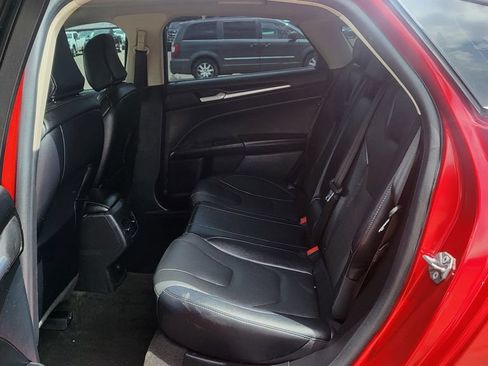 Used 2020 Ford Fusion Energi Titanium FWD image 23