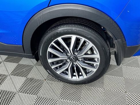 Certified 2023 Nissan Kicks SV image 37