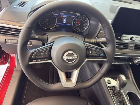 New 2026 Nissan Altima 2.5 SV w/ SV Premium Package AWD/4WD image 15