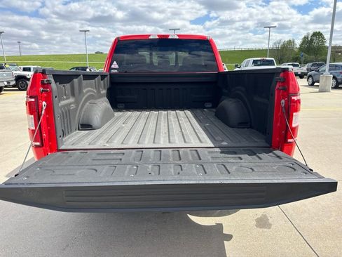 Used 2019 Ford F150 XLT w/ Equipment Group 302A Luxury AWD/4WD image 13
