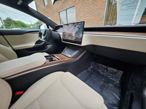 Used 2023 Tesla Model S AWD image 56