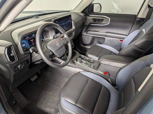 Certified 2025 Ford Bronco Sport Outer Banks w/ Outer Banks Tech Package+ AWD/4WD image 21