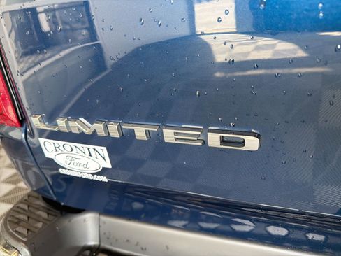 Used 2019 RAM 1500 Limited image 8