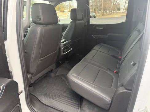 Used 2021 Chevrolet Silverado 1500 LTZ image 23