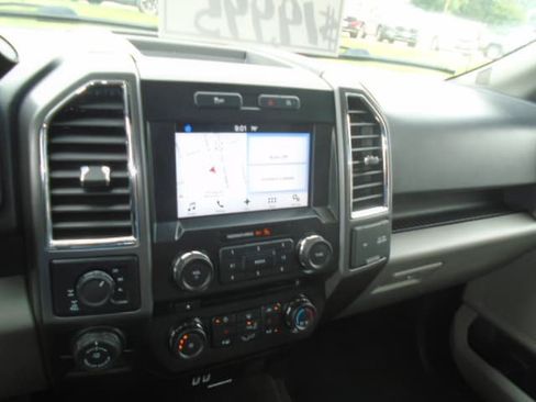 Used 2016 Ford F150 XLT w/ Equipment Group 302A Luxury AWD/4WD image 15