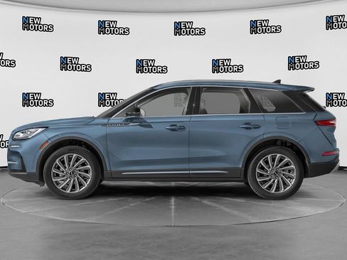 Used 2023 Lincoln Corsair Reserve w/ Equipment Group 202A AWD/4WD image 3