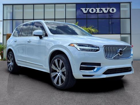Certified 2025 Volvo XC90 T8 Plus w/ Protection Package Premier AWD/4WD image 1