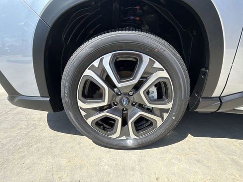 New 2026 Subaru Ascent Limited AWD/4WD image 10